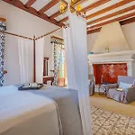 Hotel Llenaire
