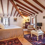 Llenaire Hotel 3*