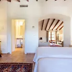 Hotel Llenaire