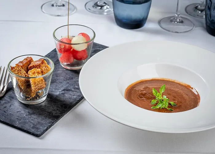 Llenaire מלון פורט דה פולנסה