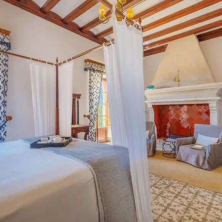 Hotel Llenaire