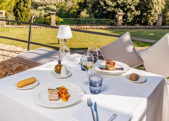 Hotel Llenaire Port de Pollença