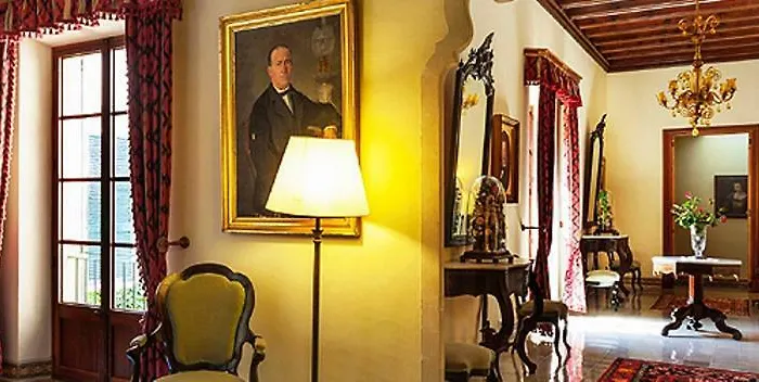 Hotel Llenaire Port de Pollença